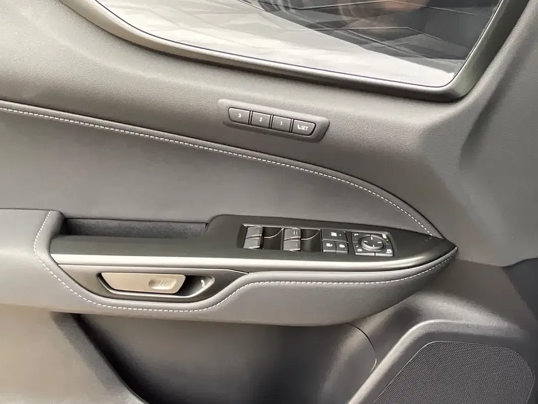 Lexus NX 350h Executive Line - Thumbnail 19