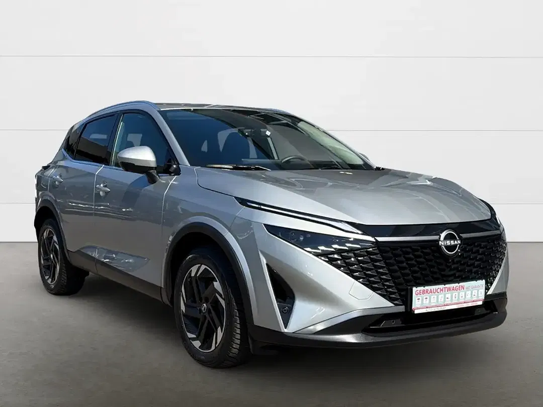 Nissan Qashqai 1.3 DIG-T N-Connecta - Thumbnail 9