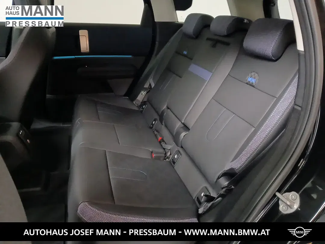 MINI Countryman SE All4 Classic Trim Plus - Thumbnail 8