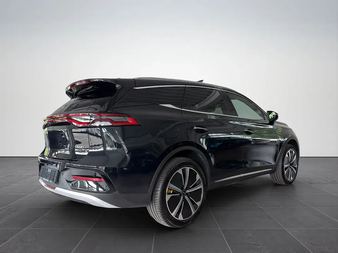 BYD Tang AWD - Thumbnail 3