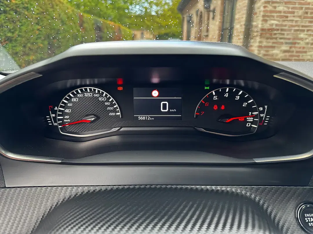 Peugeot 2008 Allure - Thumbnail 10