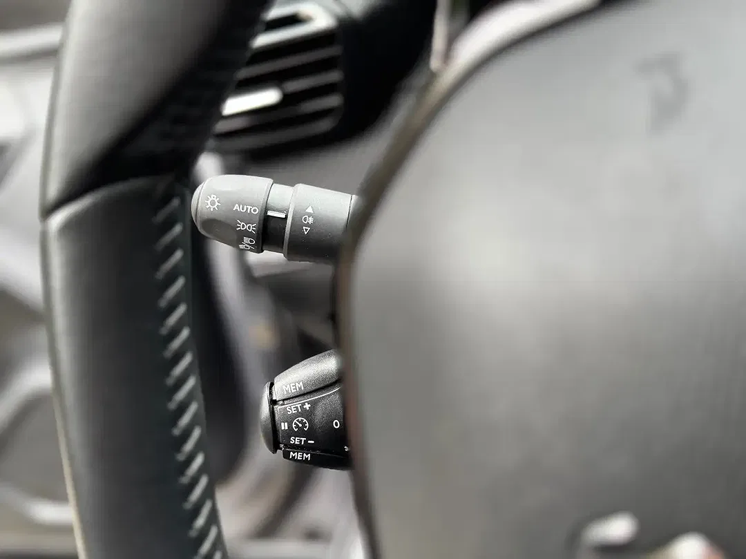 Peugeot 2008 Allure - Thumbnail 11