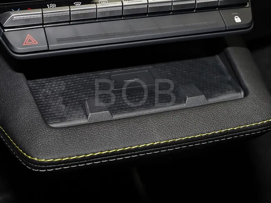Renault Scenic E-Tech Iconic - Thumbnail 13