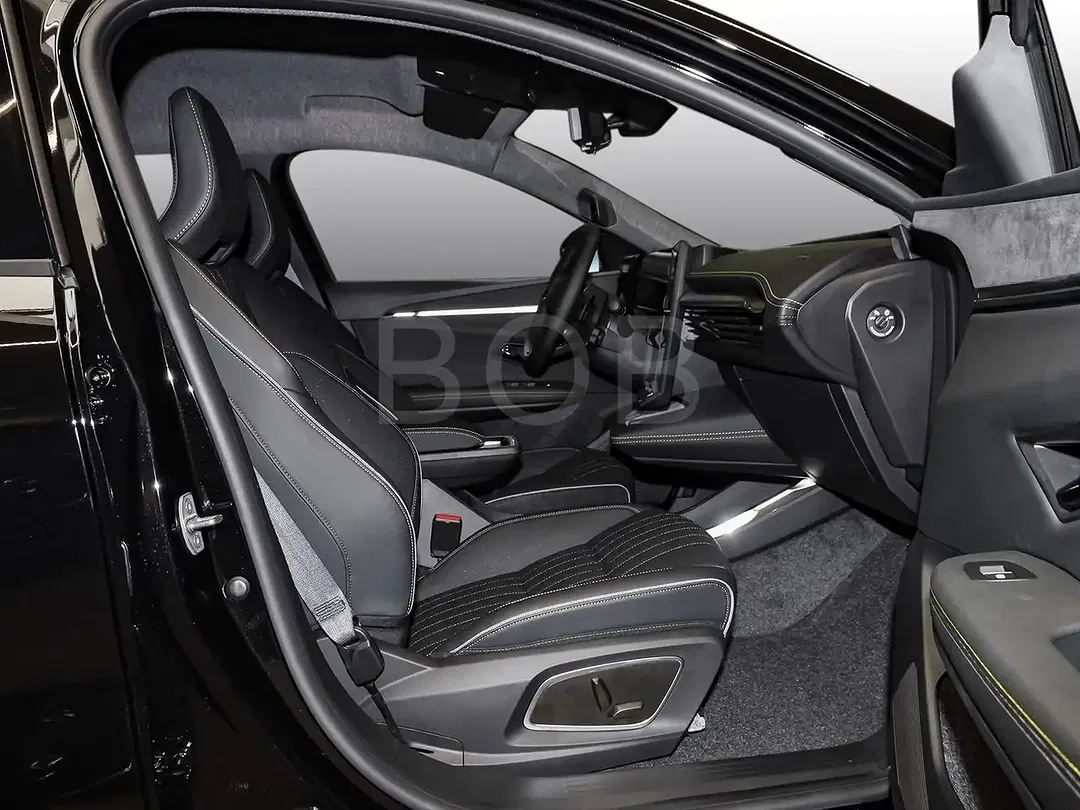 Renault Scenic E-Tech Iconic - Thumbnail 3
