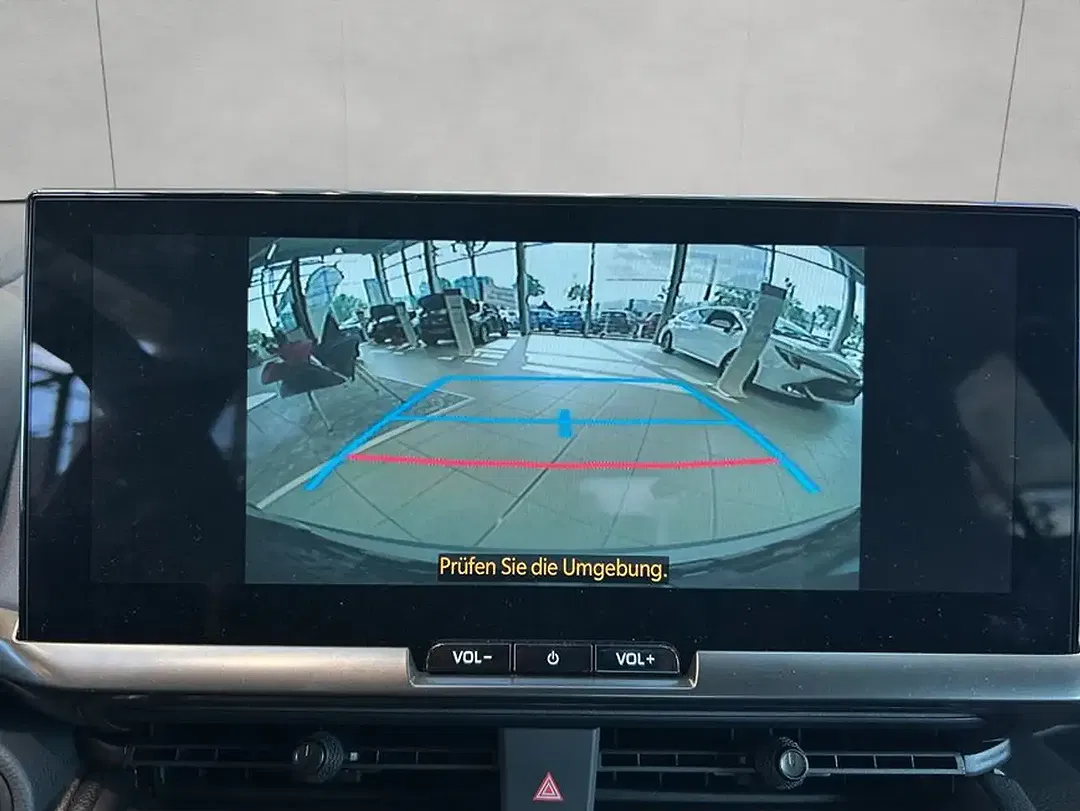 Toyota C-HR Hybrid Teamplayer - Thumbnail 14