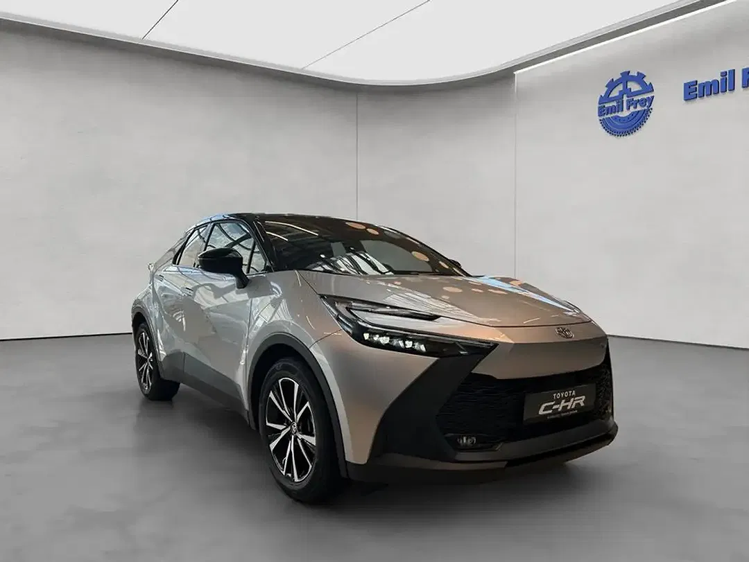 Toyota C-HR Hybrid Teamplayer - Thumbnail 7
