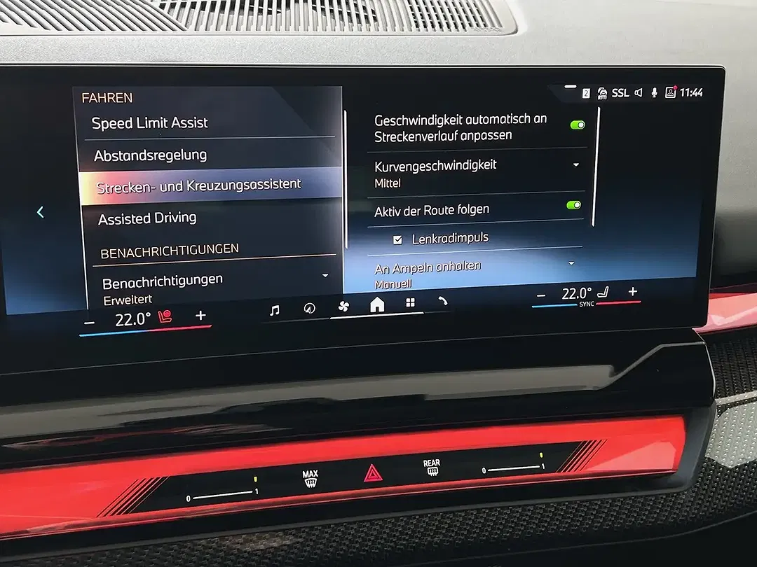 BMW 530 xDrive Touring - Thumbnail 13