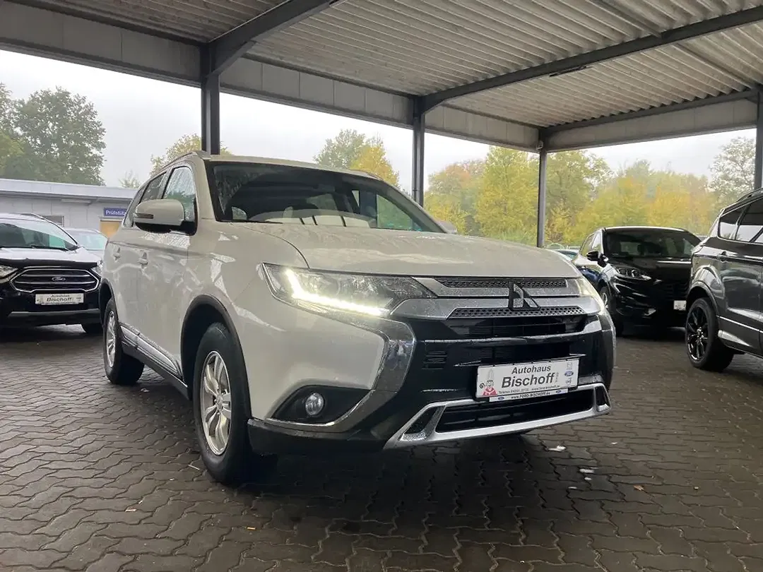 Mitsubishi Outlander 2.0 Spirit - foto 2