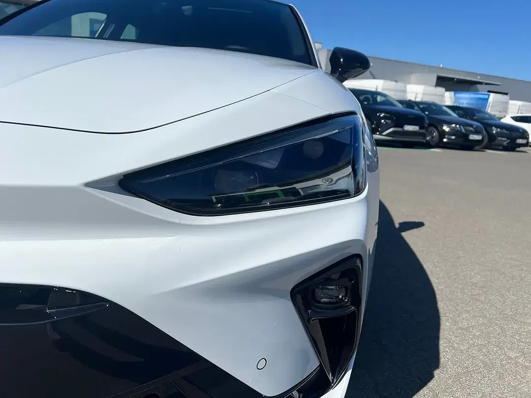 CUPRA Leon DSG VZ Edition - Thumbnail 4