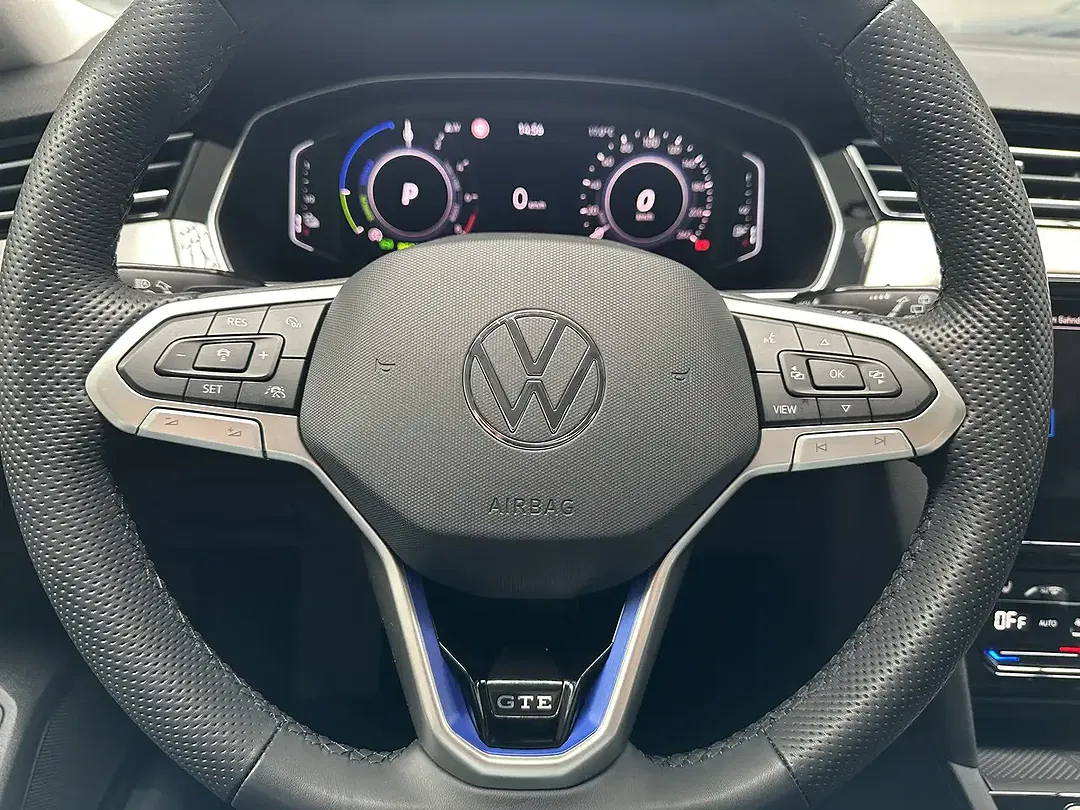 Volkswagen Passat GTE IQ.Drive - foto 15