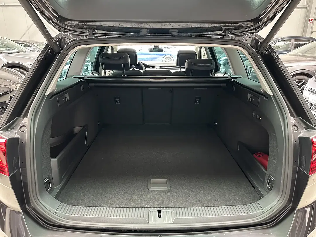 Volkswagen Passat GTE IQ.Drive - Thumbnail 7