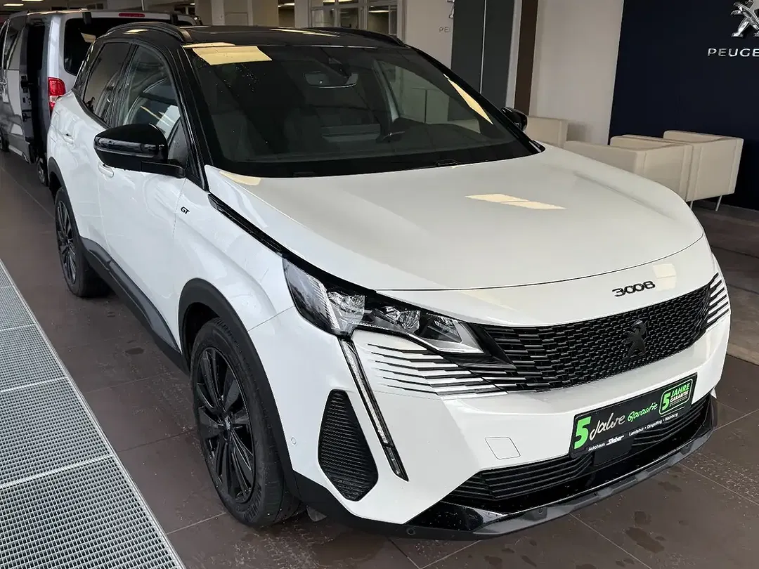 Peugeot 3008 GT - Thumbnail 3