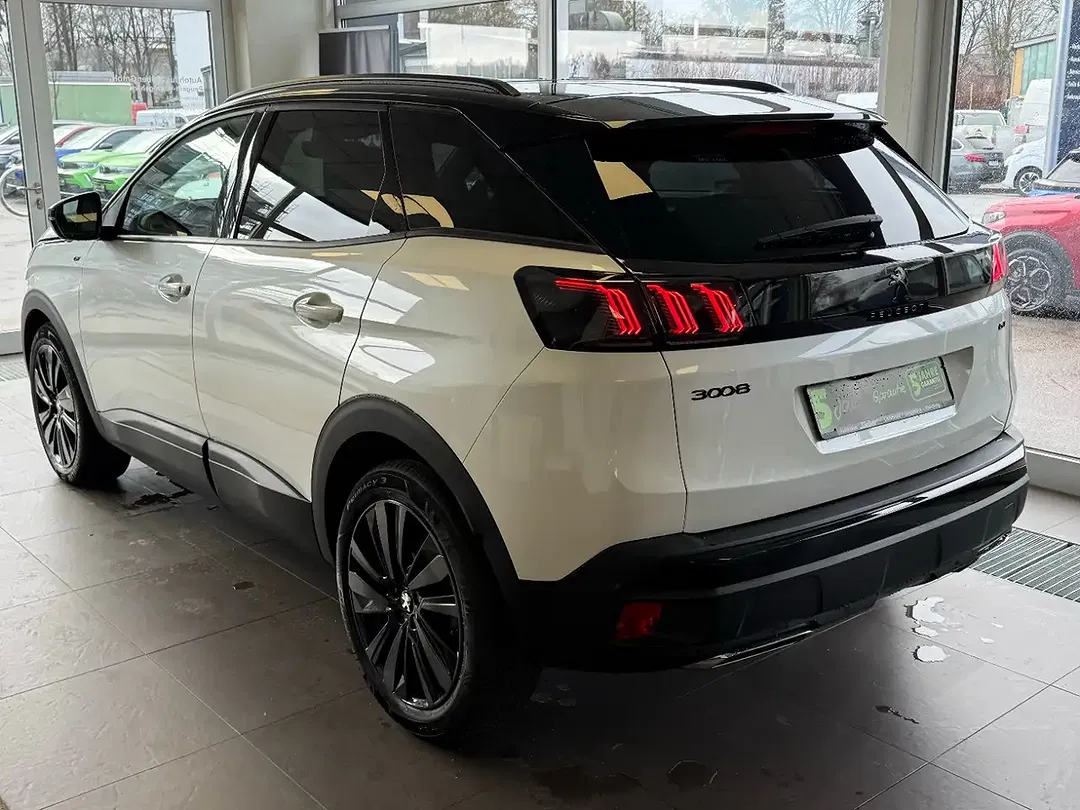 Peugeot 3008 GT - Thumbnail 4