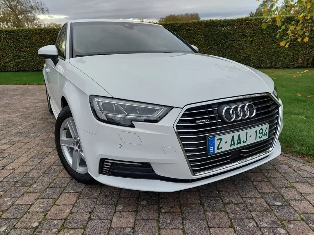 Audi A3 e-tron PHEV Sportback - Thumbnail 4