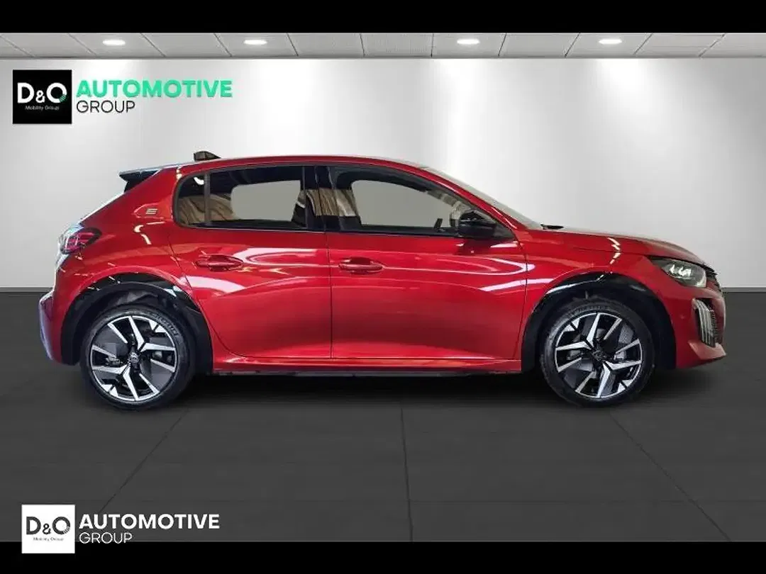 Peugeot 208 GT - Thumbnail 4