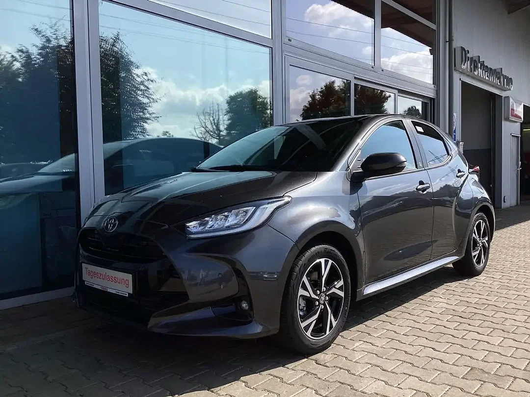 Toyota Yaris 1.5 VVT-i Hybrid Teamplayer - Afbeelding 1