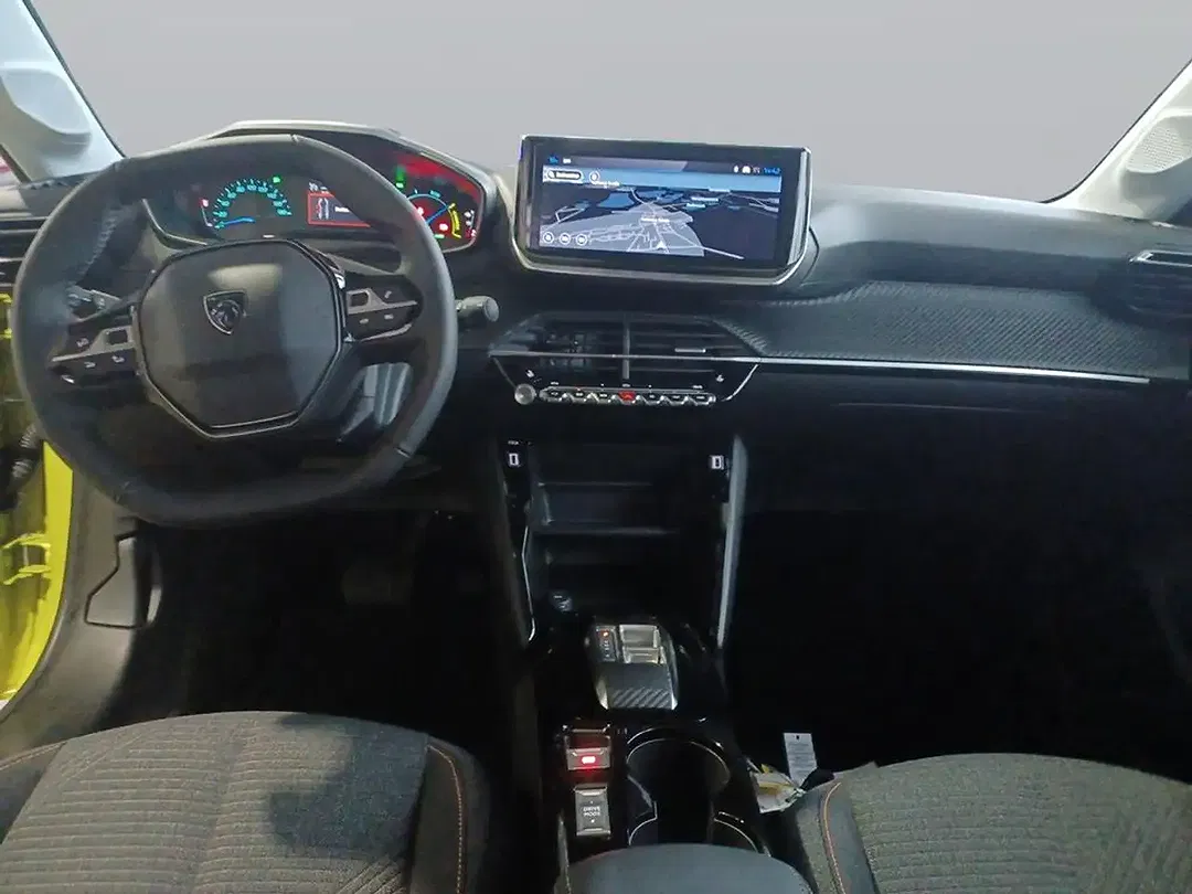 Peugeot 208 156 EV Business - Thumbnail 9