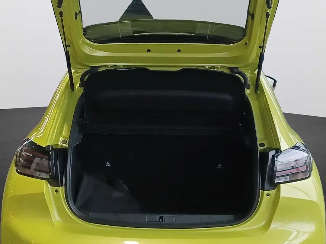 Peugeot 208 156 EV Business - Thumbnail 6