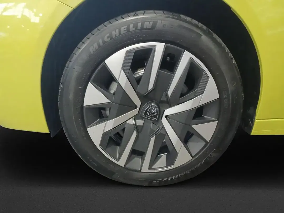 Peugeot 208 156 EV Business - Thumbnail 7