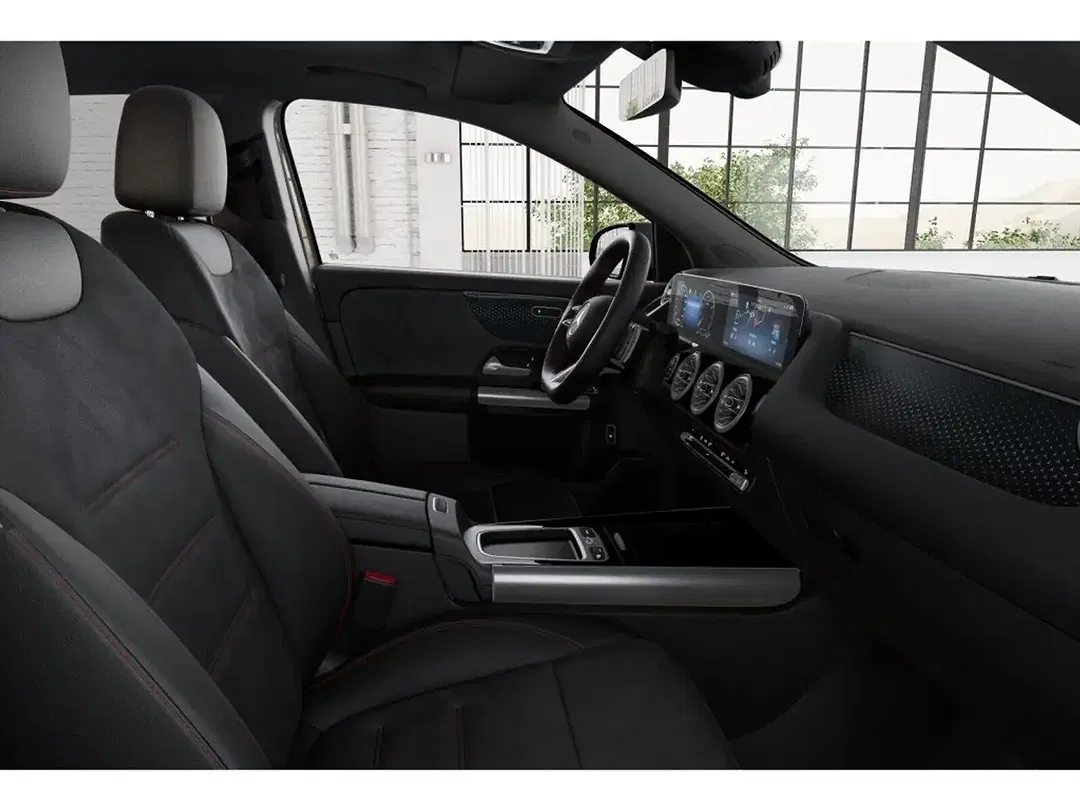 Mercedes-Benz GLA 200 - Thumbnail 7