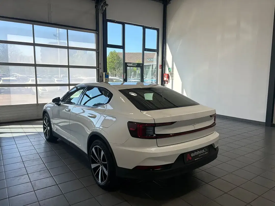 Polestar 2 - Thumbnail 4