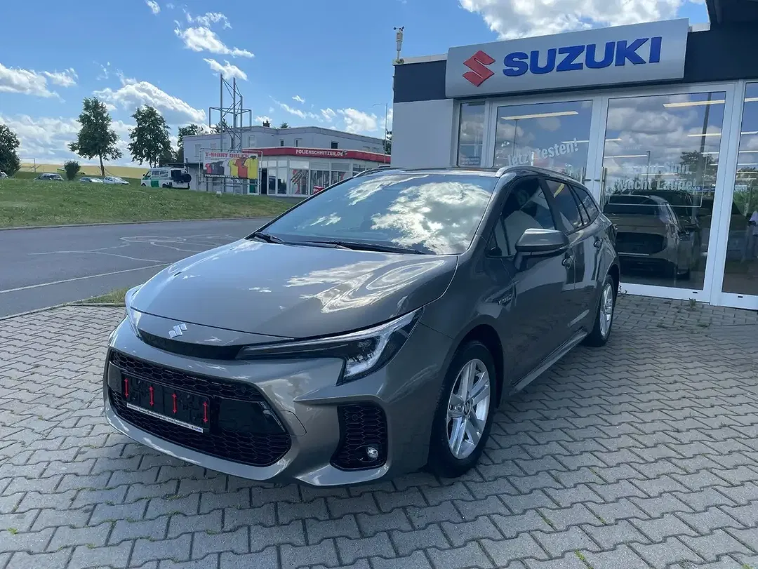 Suzuki Swace 1.8 - Thumbnail 6