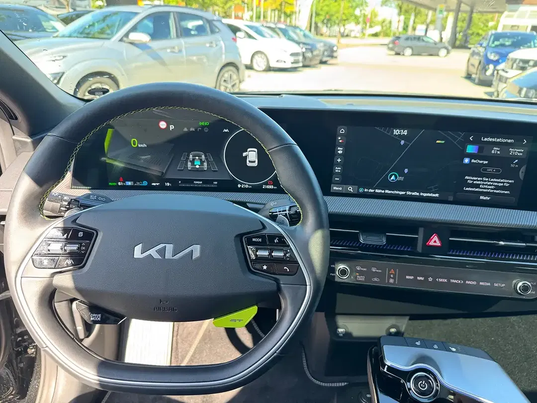 Kia EV6 GT - Thumbnail 13
