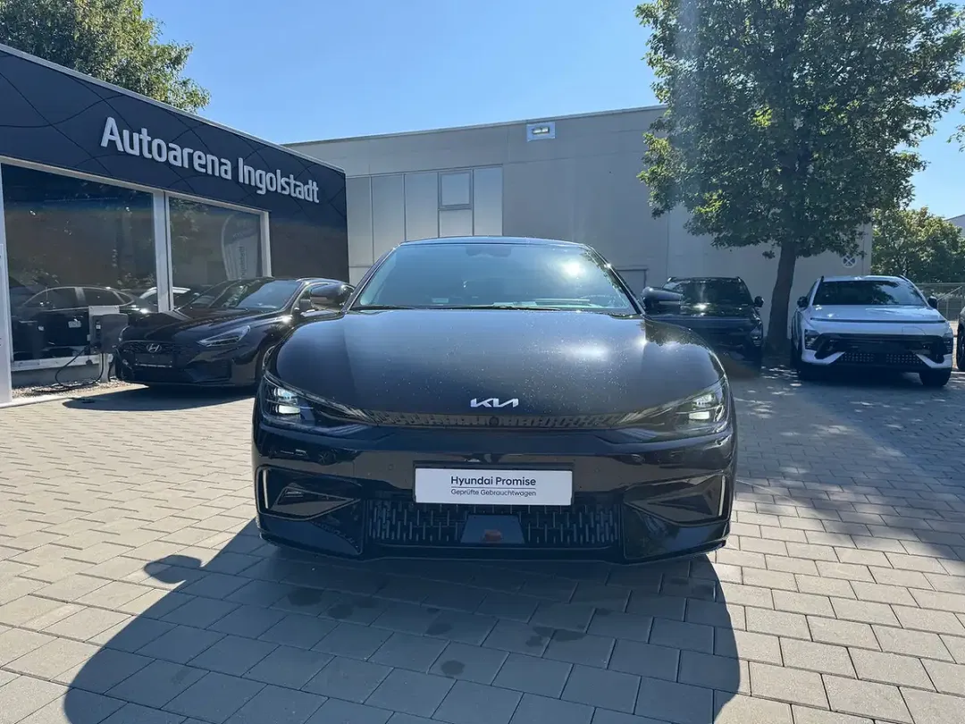 Kia EV6 GT - Thumbnail 8