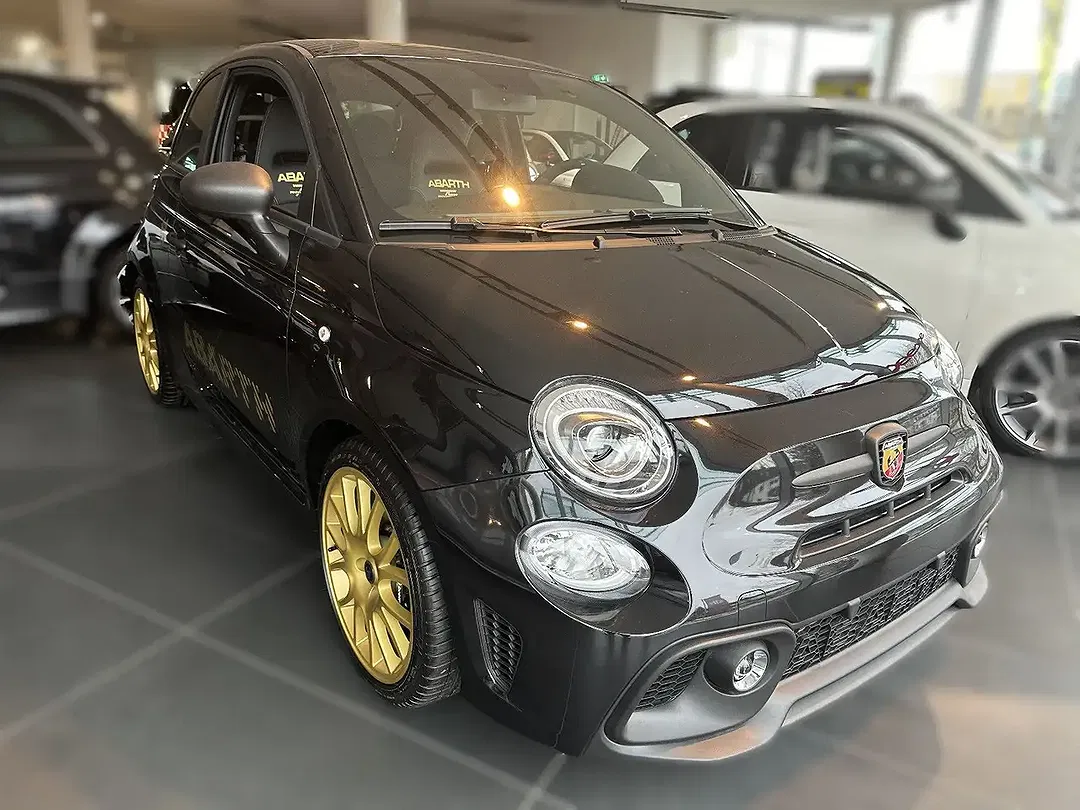 Abarth 695 75th Anniversario - foto 1