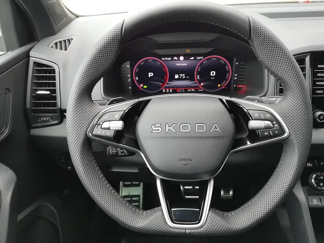 Skoda Karoq 1.5 TSI DSG Sportline - Thumbnail 6