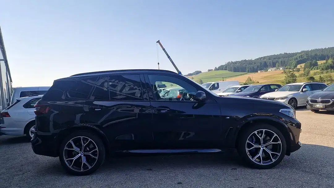 BMW X5 xDrive M Sport - Thumbnail 8