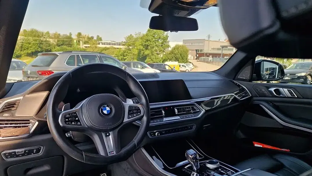 BMW X5 xDrive M Sport - Thumbnail 9