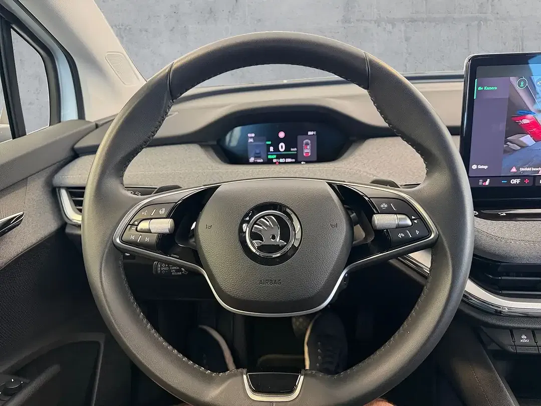 Skoda Enyaq 85x iV Loft - Thumbnail 9