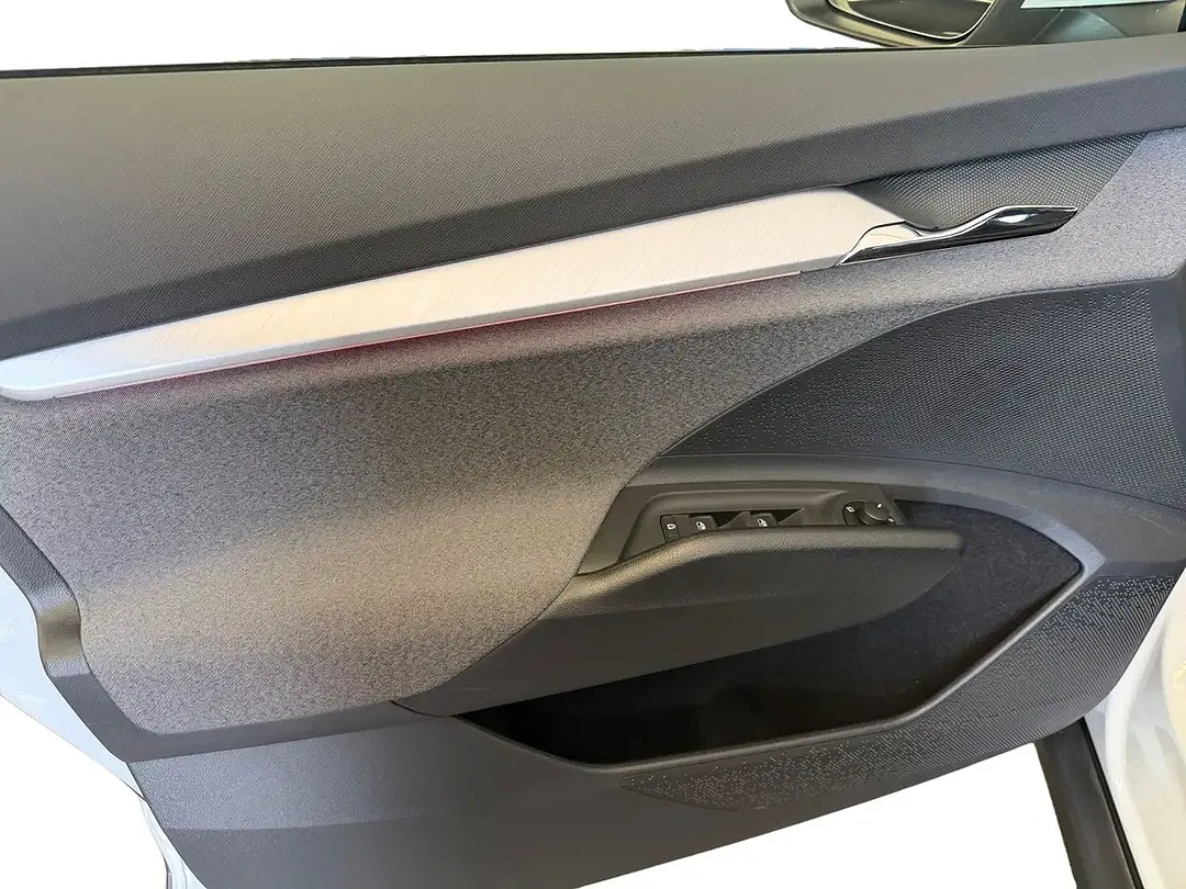 Skoda Enyaq 85x iV Loft - Thumbnail 14