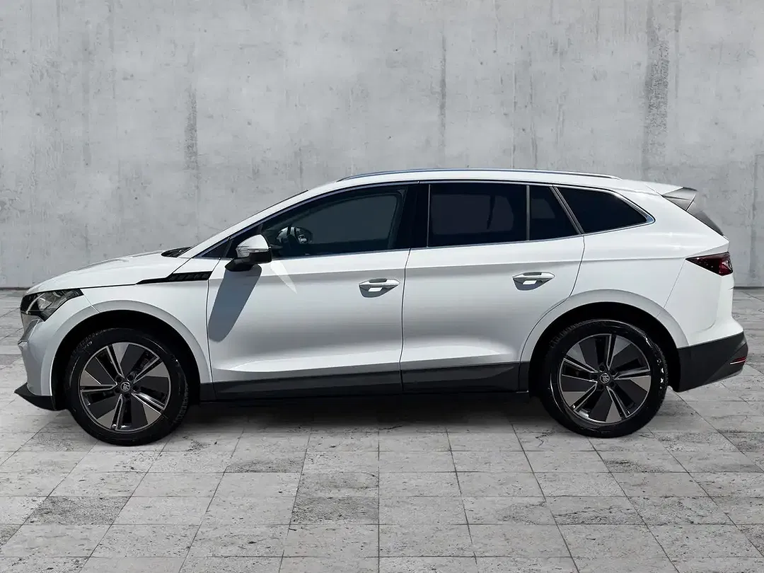 Skoda Enyaq 85x iV Loft - Thumbnail 3