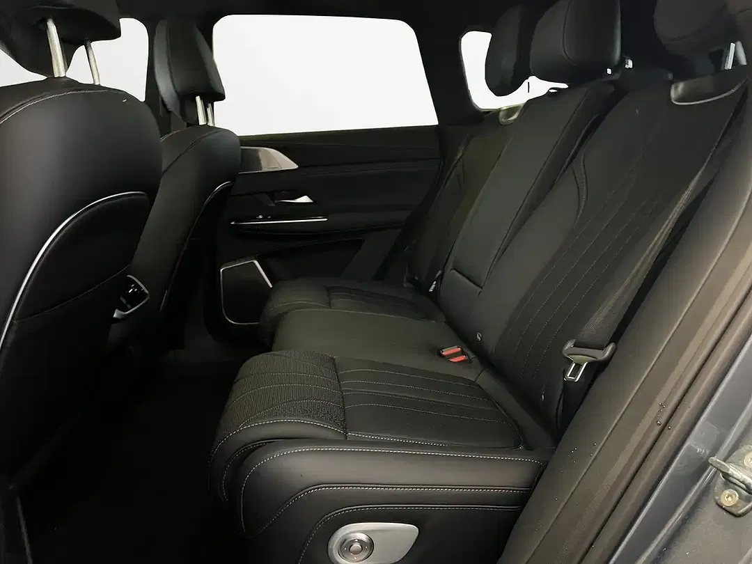 Xpeng G9 AWD Performance - Thumbnail 11