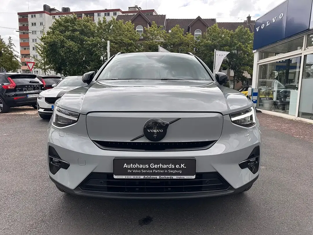 Volvo EX40 Ultra Black Edition - foto 2