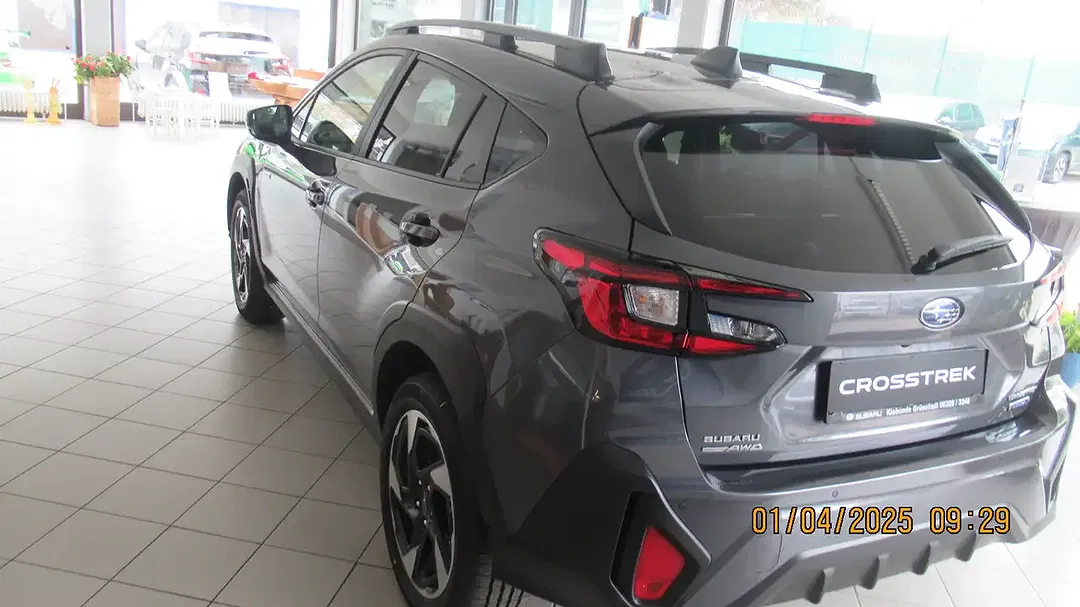 Subaru Crosstrek Comfort - Thumbnail 3