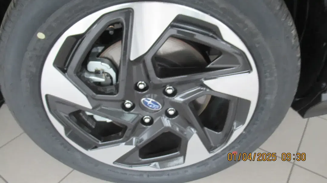 Subaru Crosstrek Comfort - Thumbnail 6