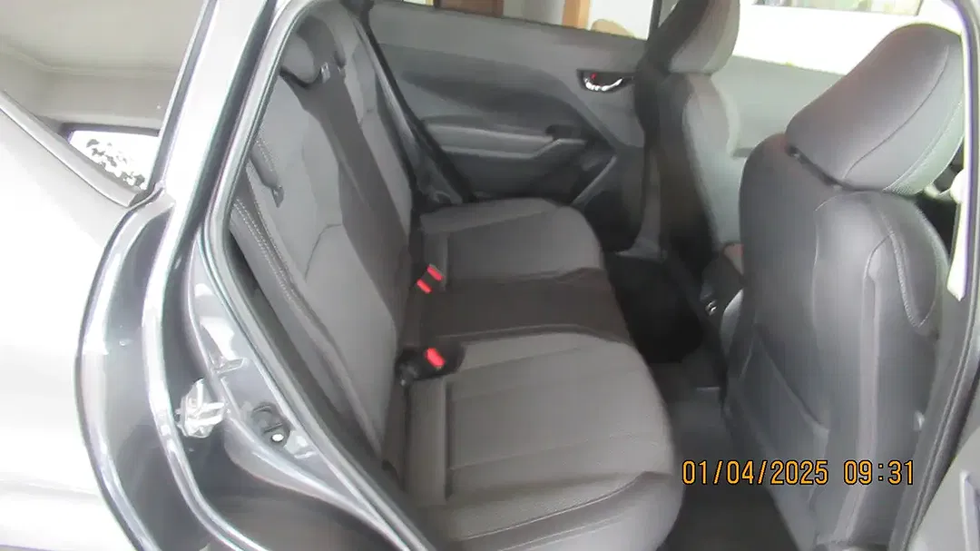 Subaru Crosstrek Comfort - Thumbnail 8