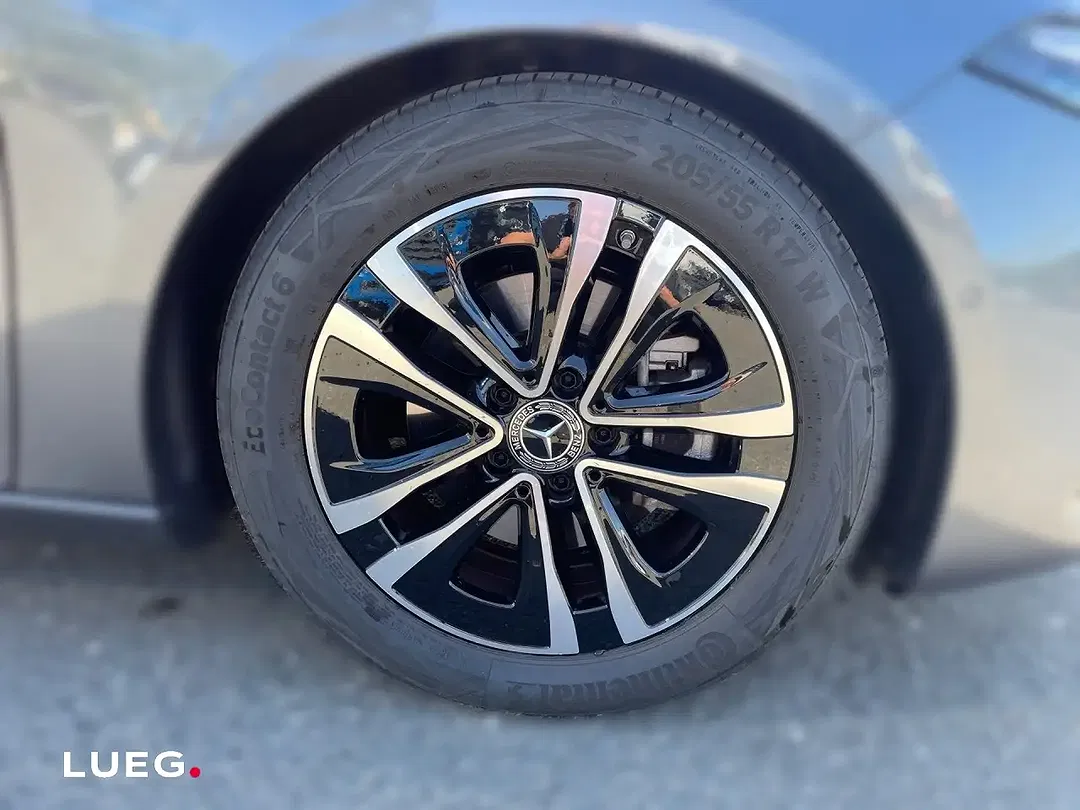 Mercedes-Benz A 180 - Thumbnail 7