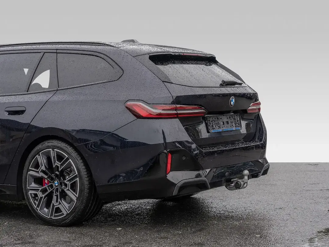 BMW 540 xDrive M Sport Touring - Thumbnail 6