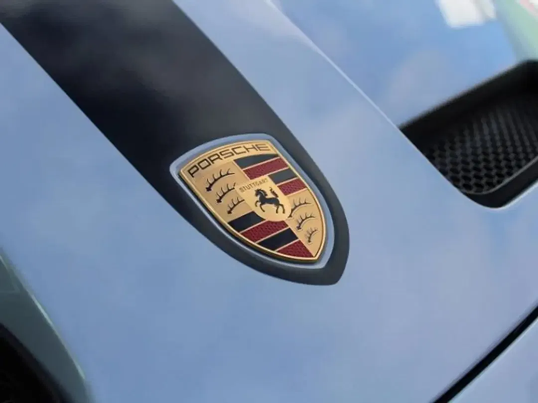 Porsche 992 GT3 Touring - Thumbnail 8