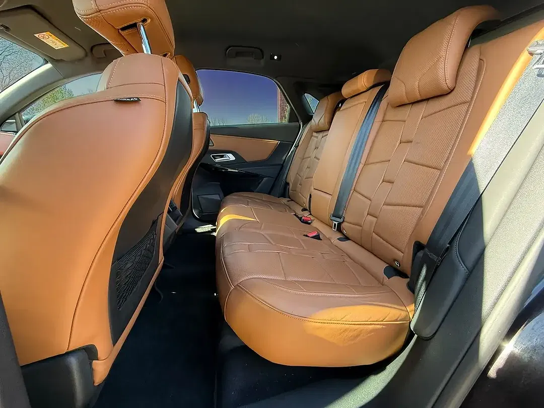 DS Automobiles DS 7 Crossback - Thumbnail 11