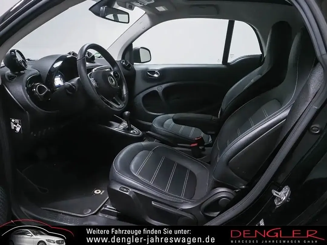 smart forTwo - Thumbnail 3