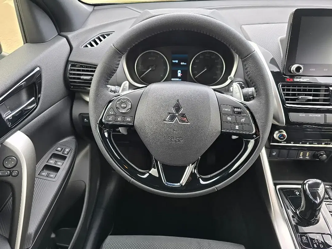 Mitsubishi Eclipse Cross 2.4 PHEV Hybrid MIVEC 4WD Select - Thumbnail 14