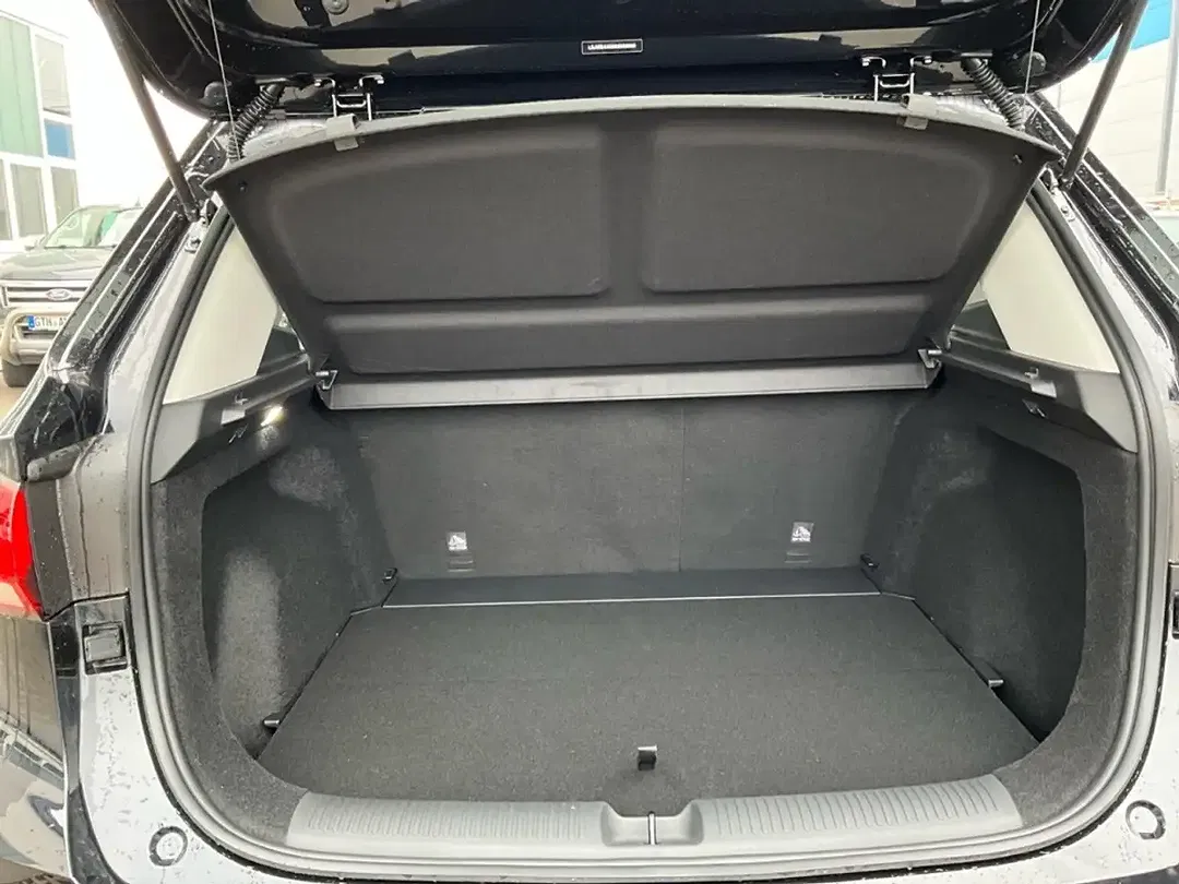 MG ZS Hybrid+ Luxury - foto 14