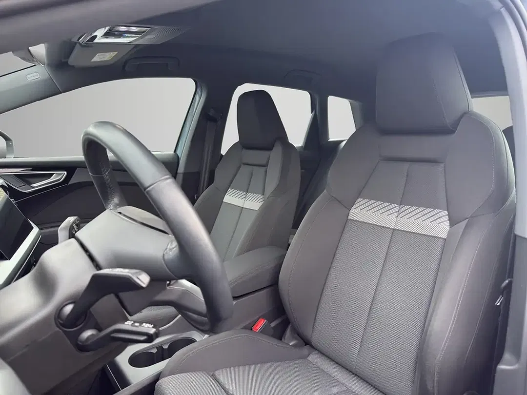 Audi Q4 e-tron 35 - Thumbnail 7