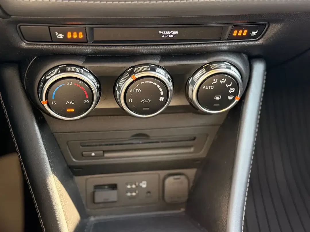 Mazda CX-3 2.0 SKYACTIV-G - Thumbnail 23