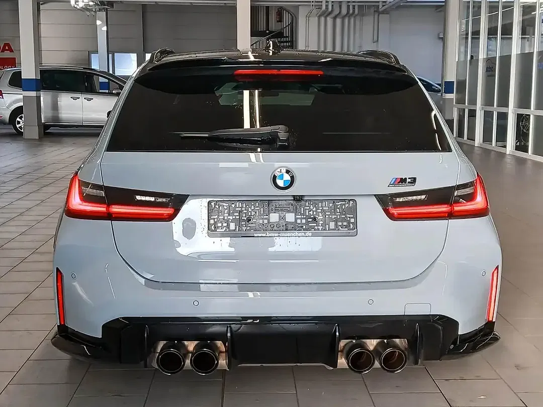 BMW M3 xDrive Competition Touring - Thumbnail 7